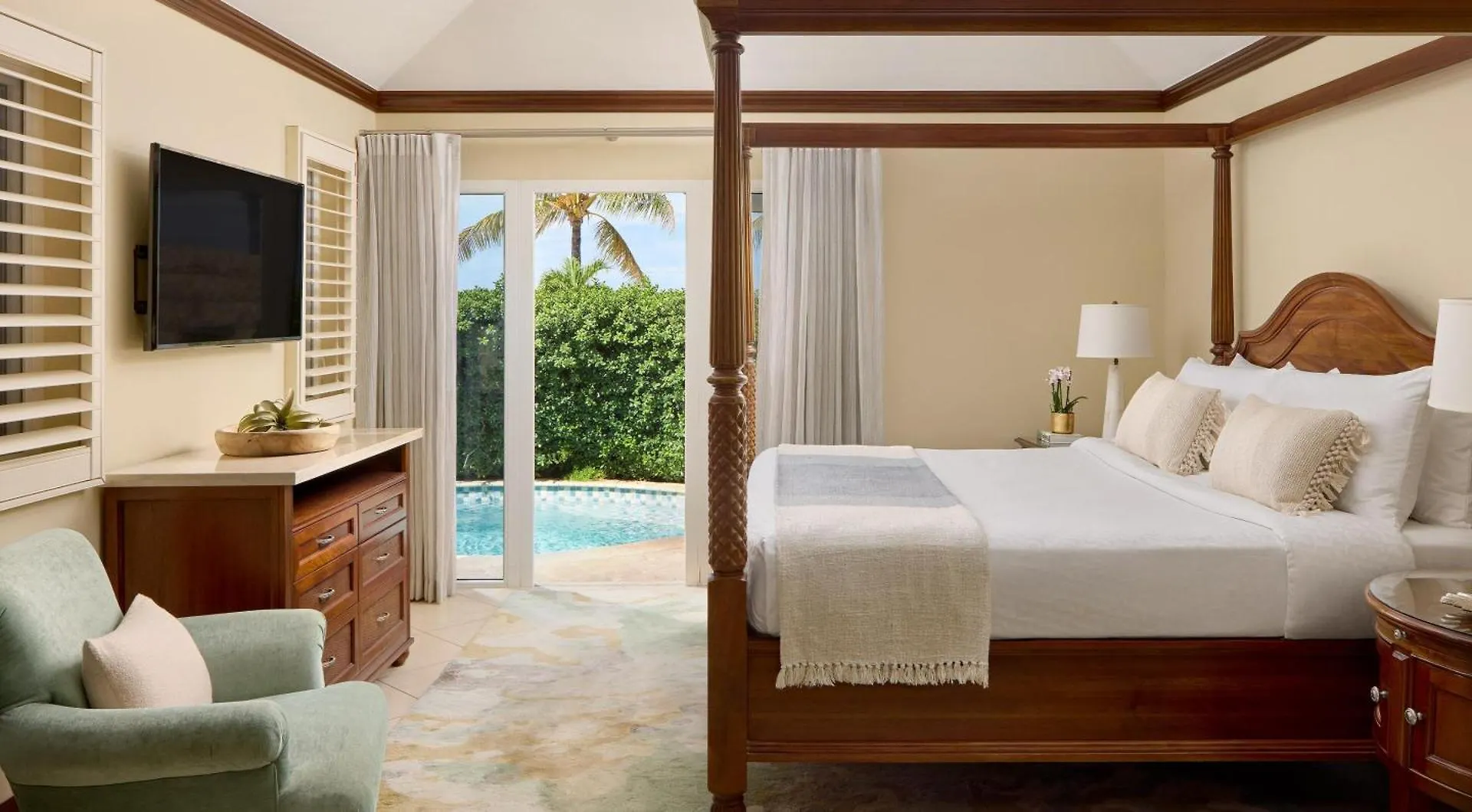 Sandals Grande Antigua St. John's Resort